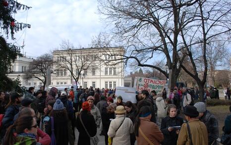 ПРОТЕСТ- Да спрем нашествието на ГМО в България, 13.01.2010