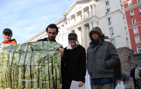 Citizen's action in front of Council of Ministers in Sofia, 25 November 2009