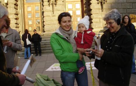 Demonstration 'Members of Parliament, what are you going to cut off - corruption or the forest?', 10.04.2012