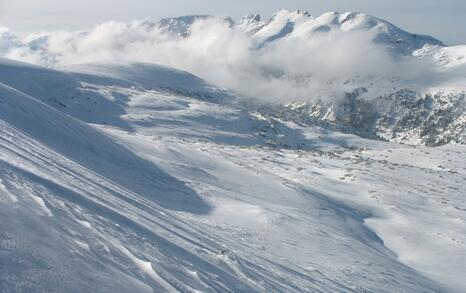 “Mountains and People” Association’s snowshoe hike in Rila 