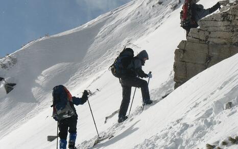 “Mountains and People” Association’s snowshoe hike in Rila 