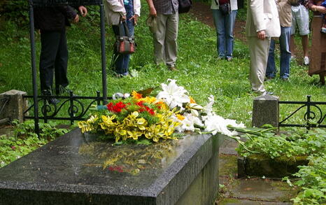 On Saturday, 5 June 2010, by the side of the Rila Monastery worship was carried out at the grave of James David Bourchier 