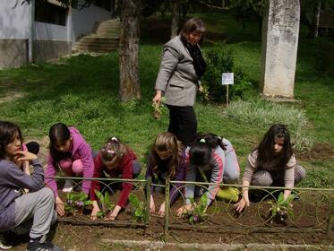 The summer eco-library for young and old sets out on its road in Veliko Tarnovo region