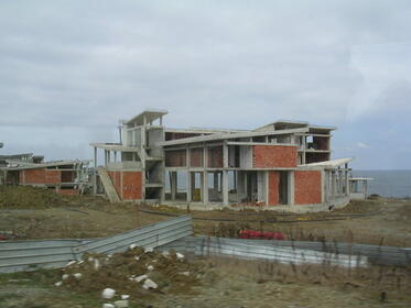 The illegal complex 'Golden Pearl' in Nature Park Strandzha will be demolished after 6 years of lessons in democracy