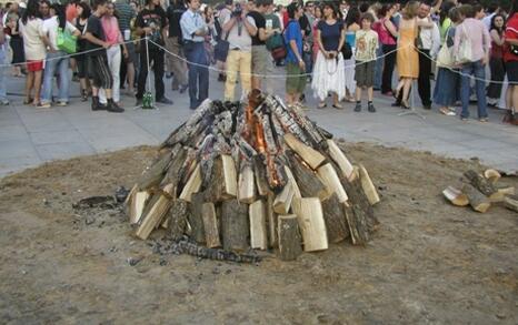 Fire-dancers in front of National Palace of Culture