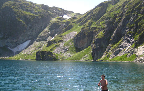 Beach-bathing at the Seven Rila Lakes