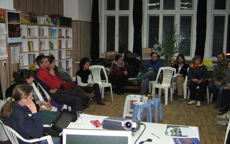 Series of trainings on civil activity begin with meetings in Veliko Tarnovo and Varna