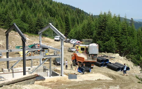 ski lift construiction on going