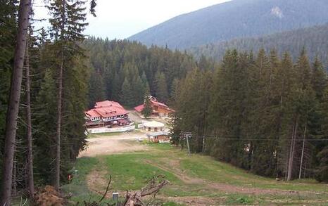 Ski-tracks in Bansko