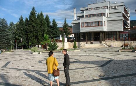 Traveling and discussing tourism in the region of Mesta and Dobrinishte