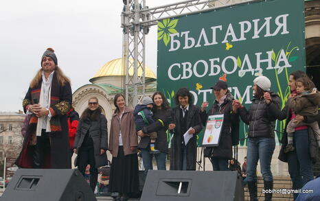 Famous artists get involved in the campaign 'Bulgaria - GMO-free country!'