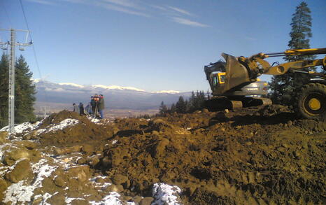 New illegal constructon work in Bansko ski zone - Chalin Valog lift and ski ruins, 13th November 2007