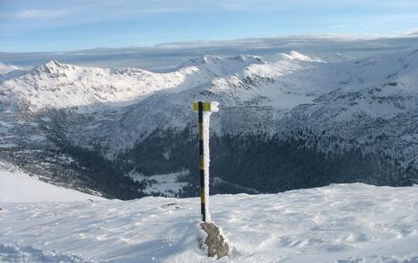 “Mountains and People” Association’s snowshoe hike in Rila 