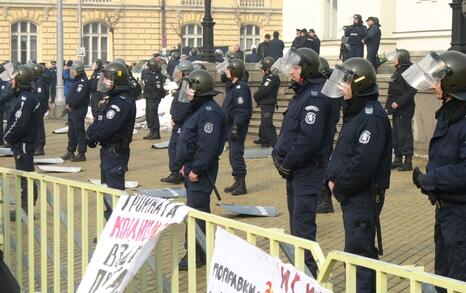 Peaceful sitting demonstration in front of the Parliament